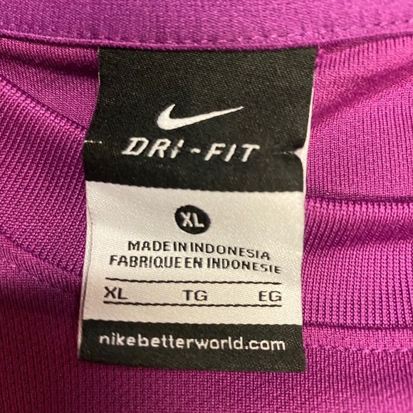 Nike DriFit Top - Picture 3 of 3